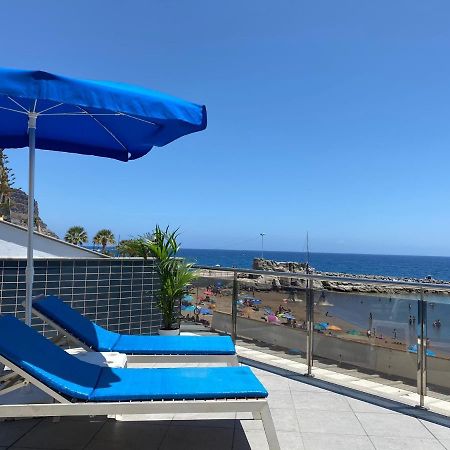 Billy'S Beachfront Apartment With Pool Access 푸에르토 데 모간 외부 사진